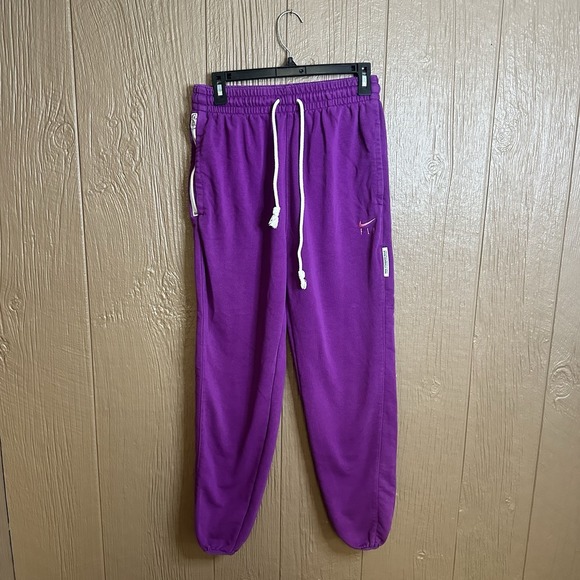 Nike Pants - Nike Dri-Fit Swoosh Fly Standard Issue Sweatpant Jogger Size S Purple Loungewear